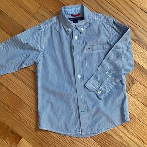 Tommy Hilfiger boys button-down dress shirt